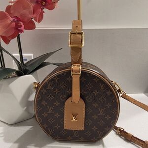 Louis Vuitton Petite Boîte Chapeau bag in classic coated Monogram canvas